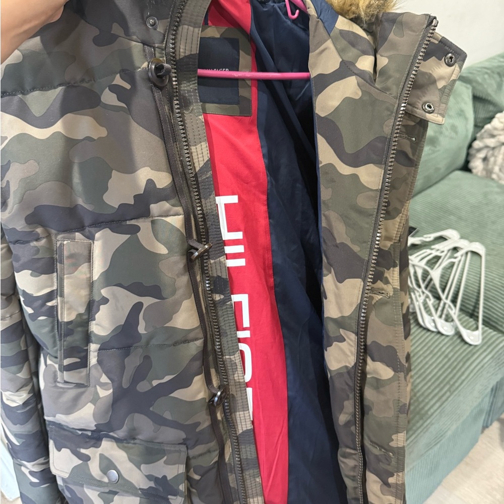 Tommy Hilfiger Men's Camo Puffer Jacket